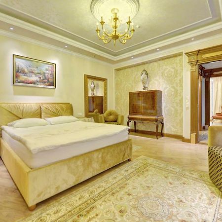 Luxury Pilies Avenue Apartment Vilnius Exterior photo